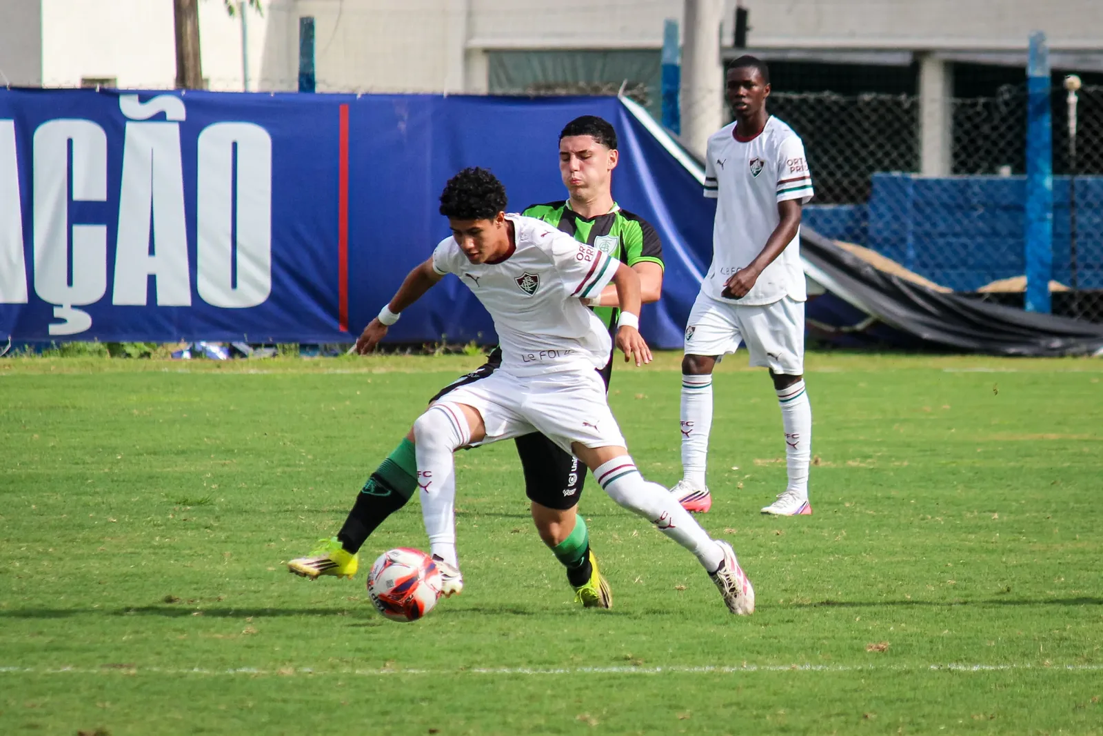 Fluminense retoma vitória e chega a 33 pontos no Brasileiro Sub-17