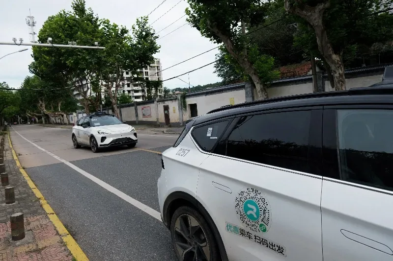China quer ampliar uso de veículos autônomos e reforçar setor automotivo até 2030