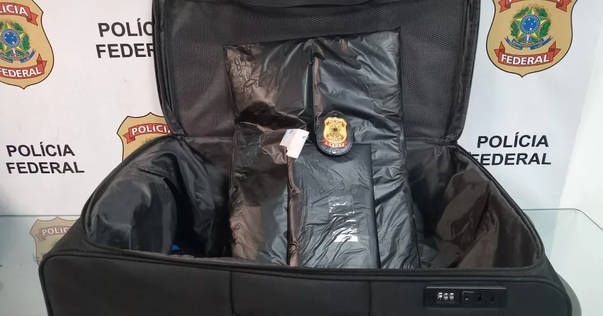 Homem é preso no Galeão com 3,5 kg de cocaína rumo à França
