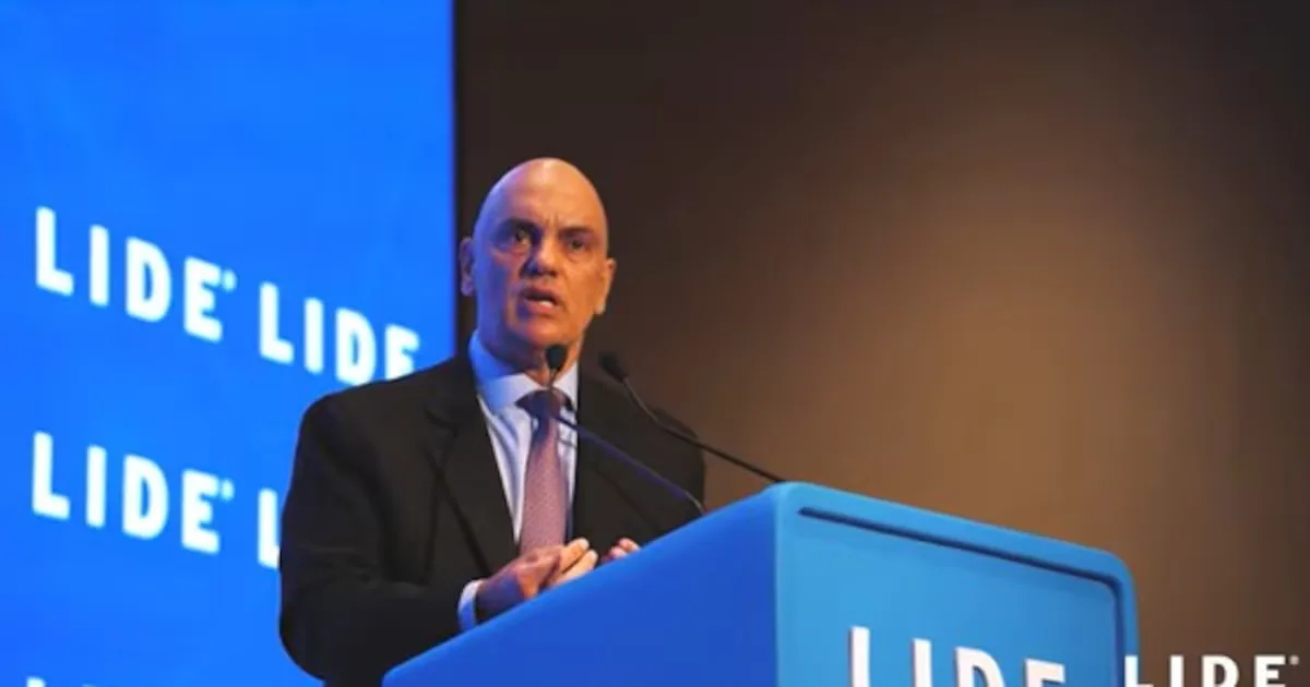 Vorcaro pediu prioridade em voo usado por família Moraes, mostram diálogos da PF