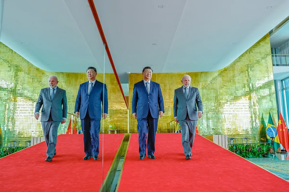 Xi Jinping reforça parceria estratégica entre China e Brasil sob Lula