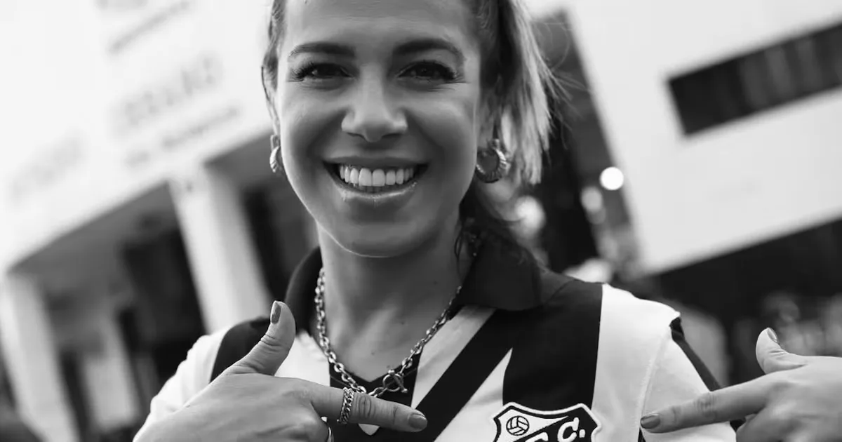 Santos comunica morte de Naty Potira, torcedora e embaixadora do Paulistão