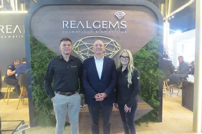 Realgems e JYPESA firmam acordo para ampliar operação na América do Sul