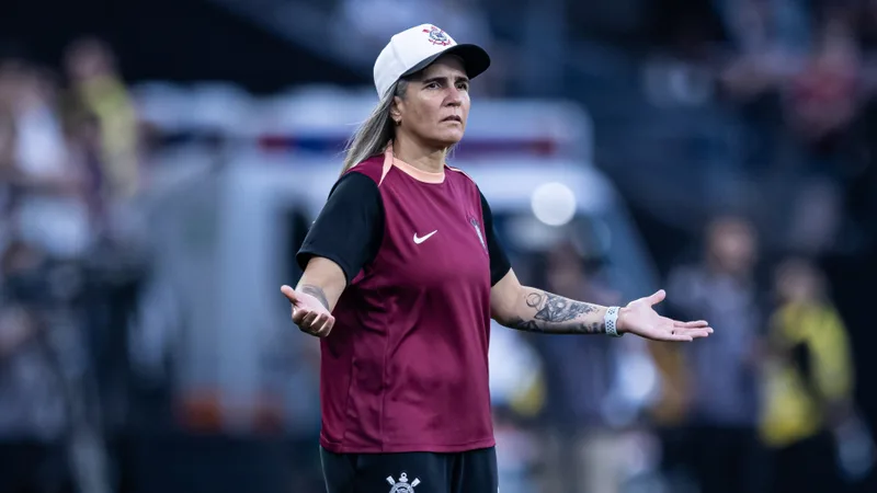 Emily Lima pede reação sem excessos antes da decisão do Brasileirão Feminino