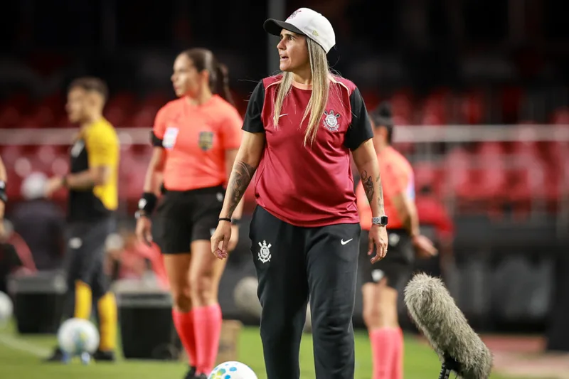 Emily Lima diz que derrota do Corinthians ficou para trás antes da Libertadores