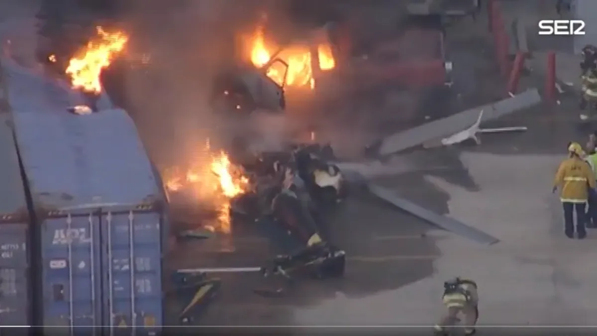 Queda de helicóptero da NBC4 mata três e incendeia veículos em Los Angeles