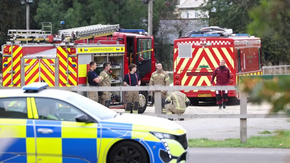 Polícia britânica prende suspeitos perto de base usada em ataques contra o Irã
