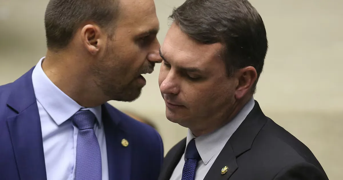 PF investiga repasses para filme sobre Jair Bolsonaro nos Estados Unidos