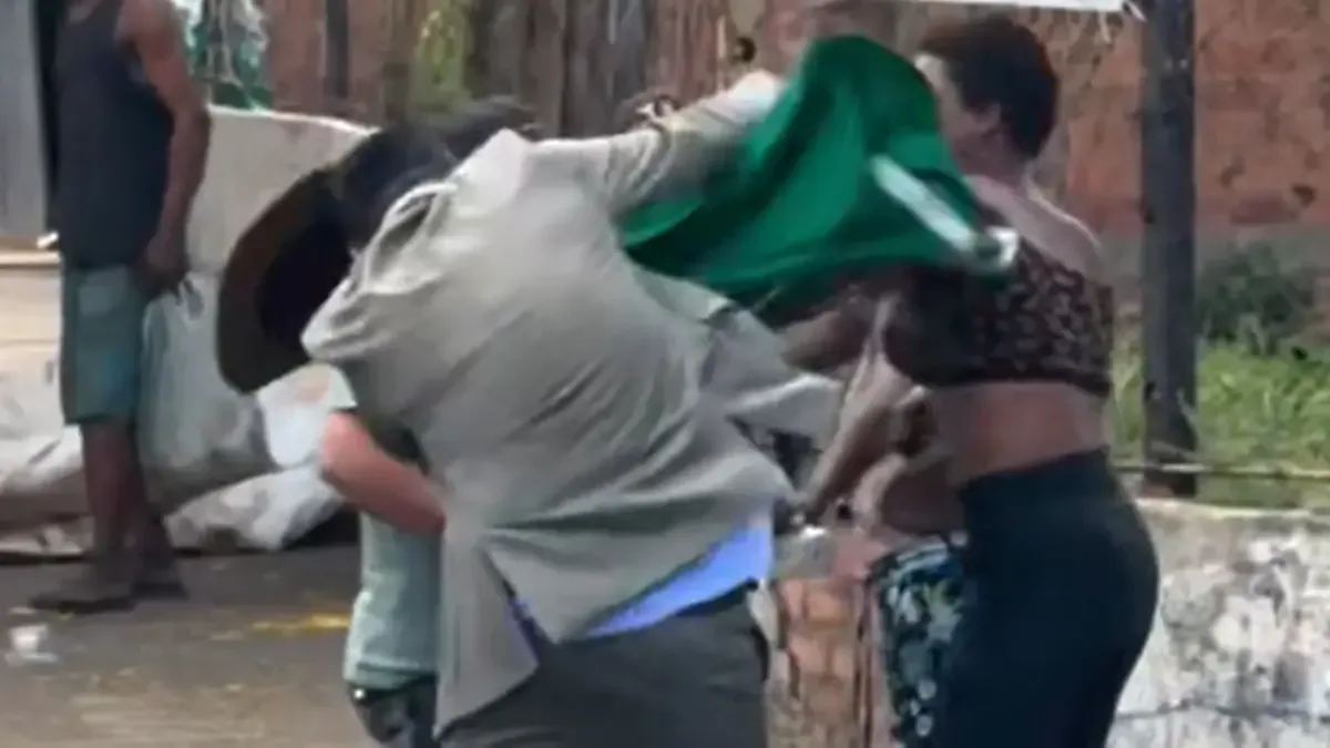 Vídeo mostra candidato do Novo em confronto com pessoas em situação de rua em Goiânia