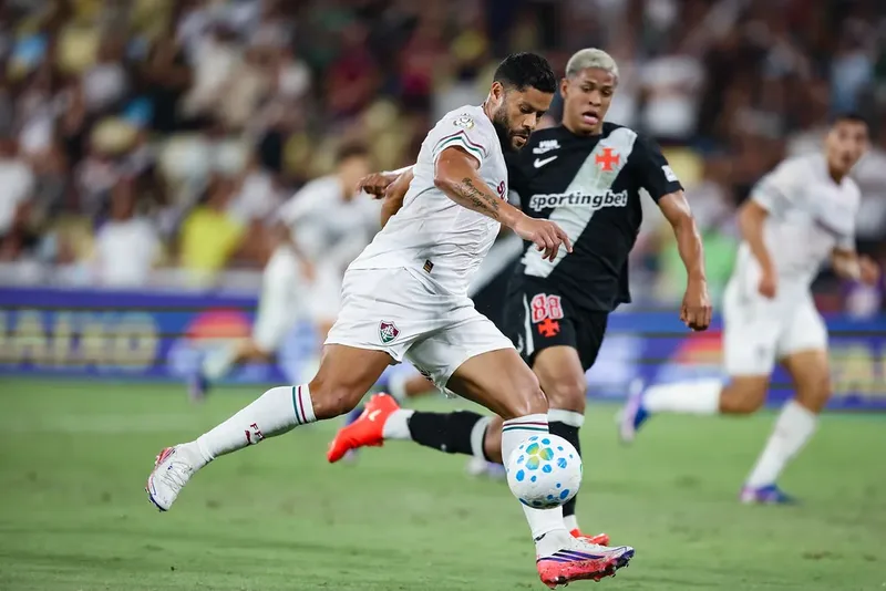 Marcão define time do Fluminense para clássico; Vasco tem escalação divulgada