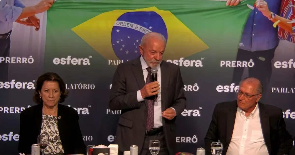 Jantar de Lula com empresários termina sem anúncios sobre ajuste fiscal