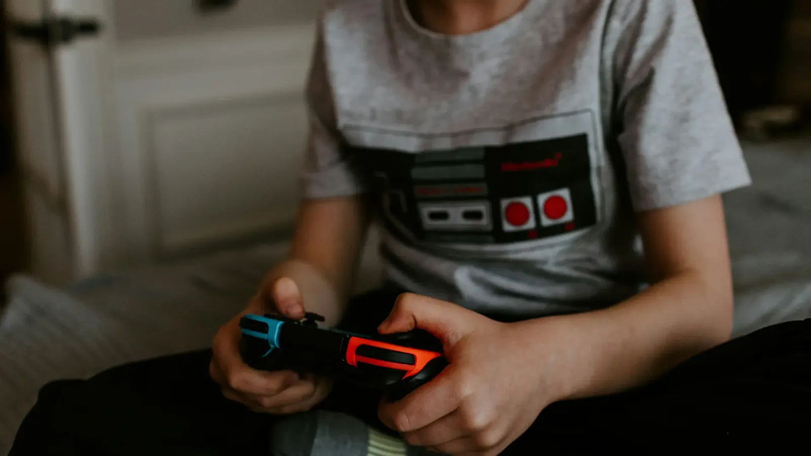 Youtuber mirim encerra canal após gastar US$ 118 mil em anúncios