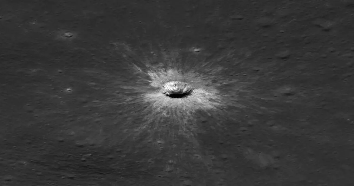 NASA identifica na Lua cratera de 222 metros formada em 2024
