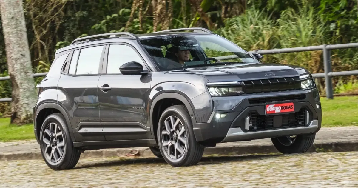 Jeep Avenger Longitude combina preço e equipamentos na versão intermediária
