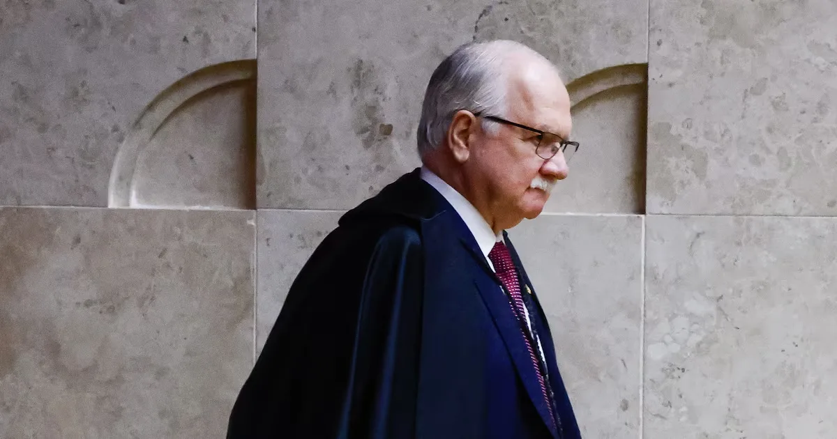 Fachin mantém sessão do STF sobre Moraes apesar de pressão por adiamento