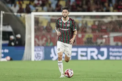 Jemmes treina com o Fluminense e pode voltar contra o Atlético-MG