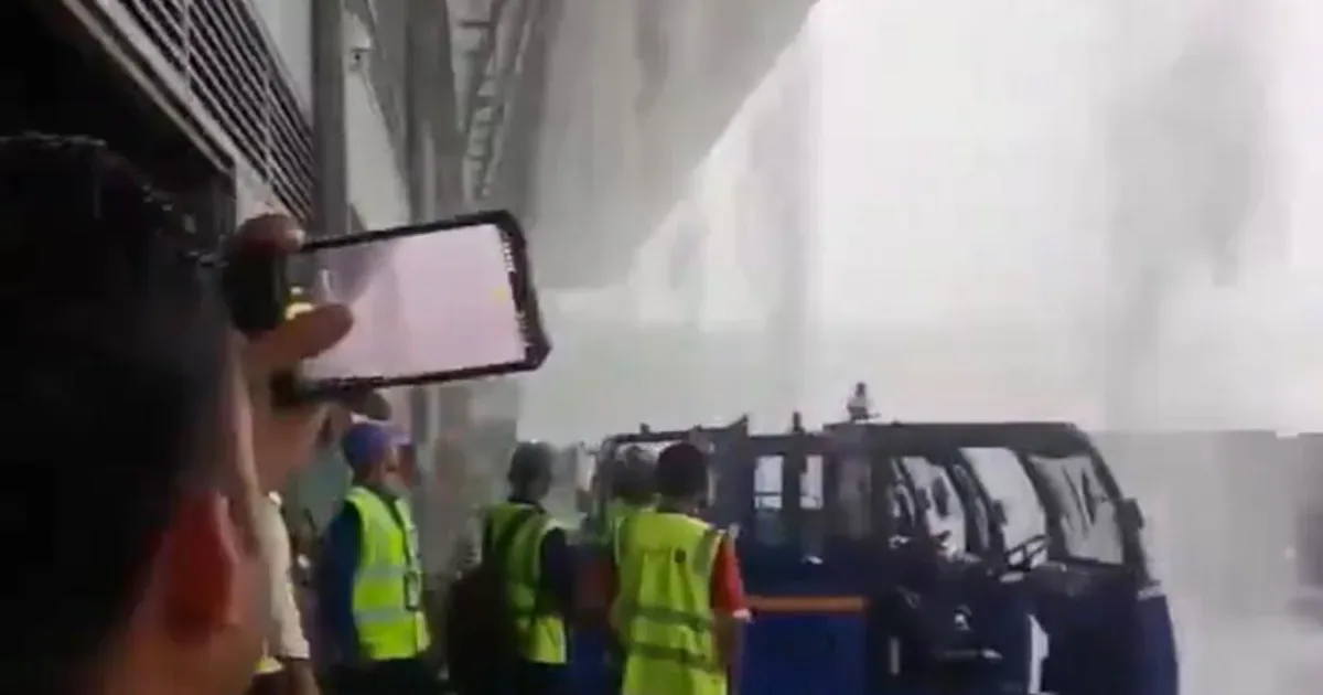 Chuva intensa alaga Terminal 3 e atrasa mais de 550 voos em Déli