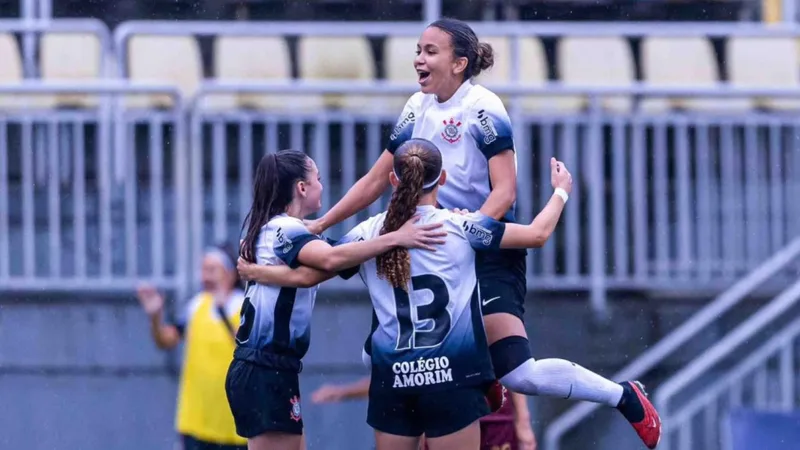 Novo comando conduz Corinthians ao duelo com Sfera no Paulista Feminino Sub-17