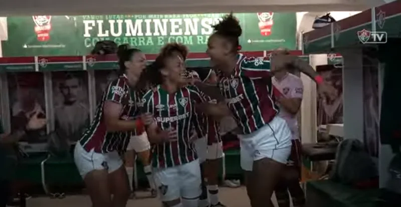 Nova legislação vincula formação e proteção ao avanço do futebol feminino
