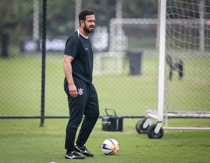 Corinthians encerra fase inicial do Brasileiro Sub-17 contra o Atlético-GO