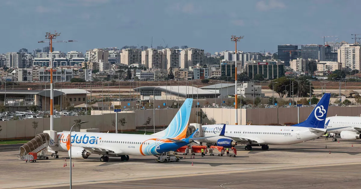 Piloto da FlyDubai atacou comandante e tentou derrubar avião, diz Netanyahu