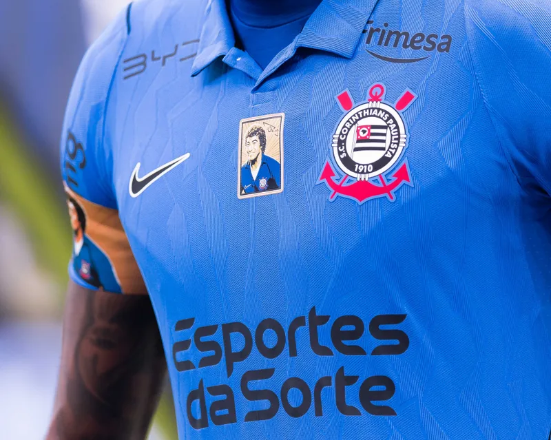 Basílio destaca homenagem a goleiros na terceira camisa do Corinthians