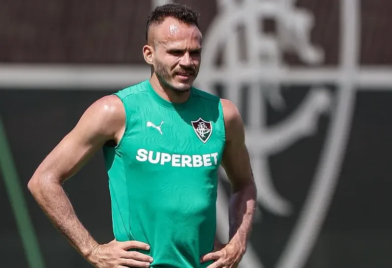 Renê mira título da Libertadores e Mundial com o Fluminense