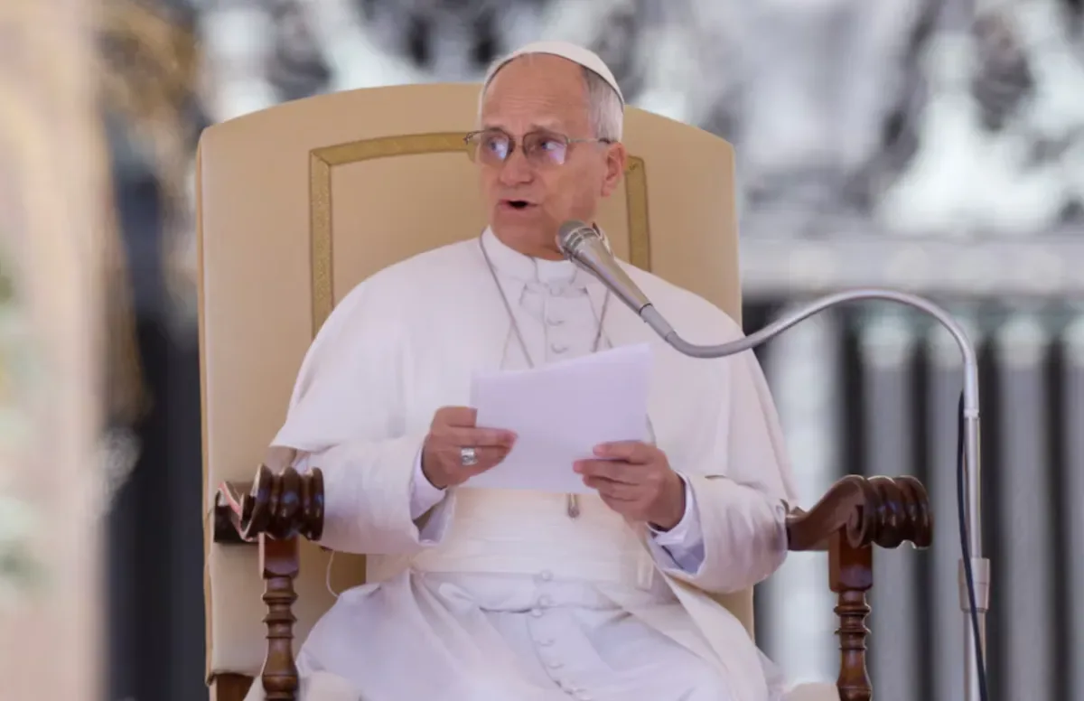Leão XIV rejeita vínculo entre extrema direita e cristianismo autêntico