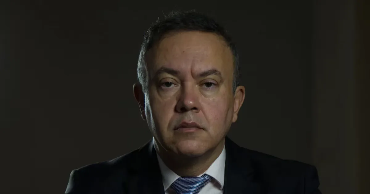 ADPF questiona envio de relatório de inteligência da PF a Moraes