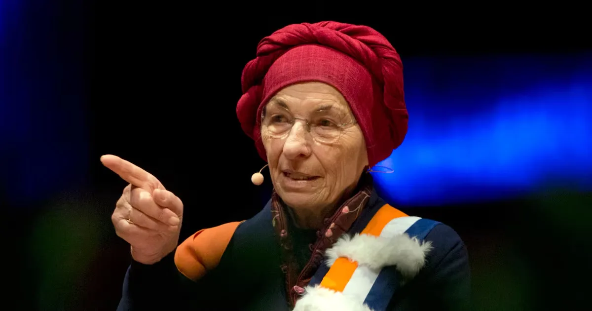 Morre Emma Bonino, ativista italiana que defendeu o aborto e o divórcio