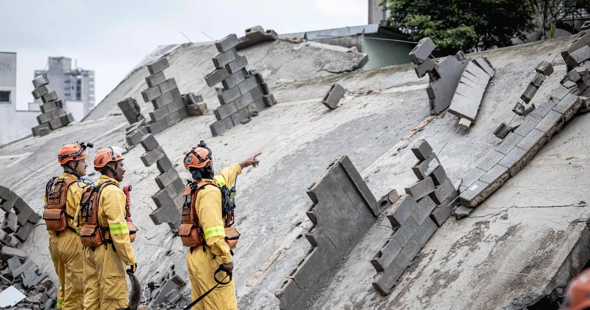 Seis morrem após prédio em construção desabar sobre casa em São Paulo