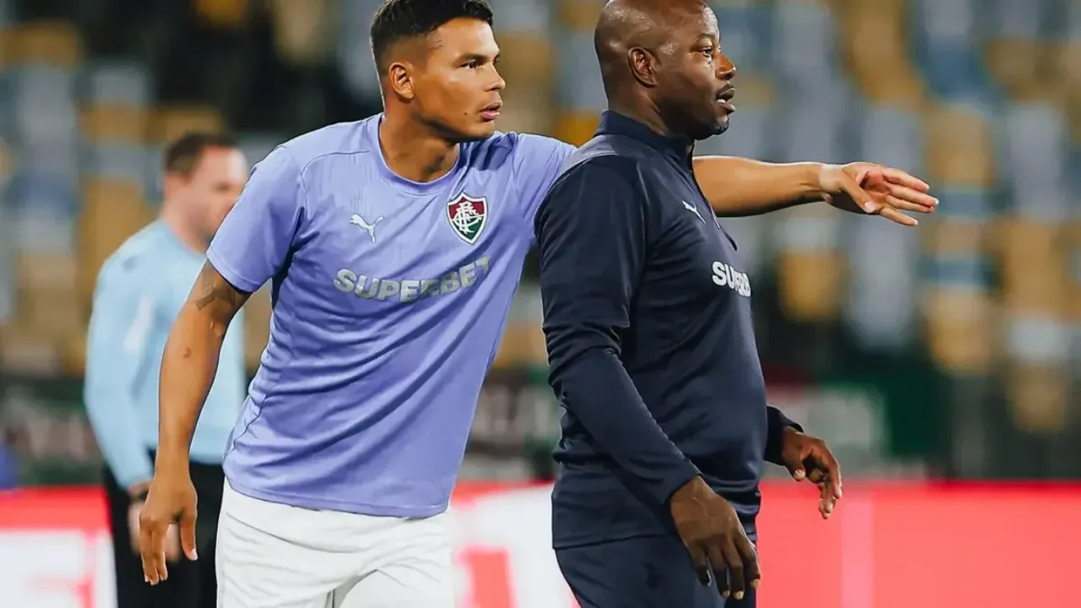 Thiago Silva rejeita rótulo de auxiliar e explica ajuda a Marcão no Fluminense