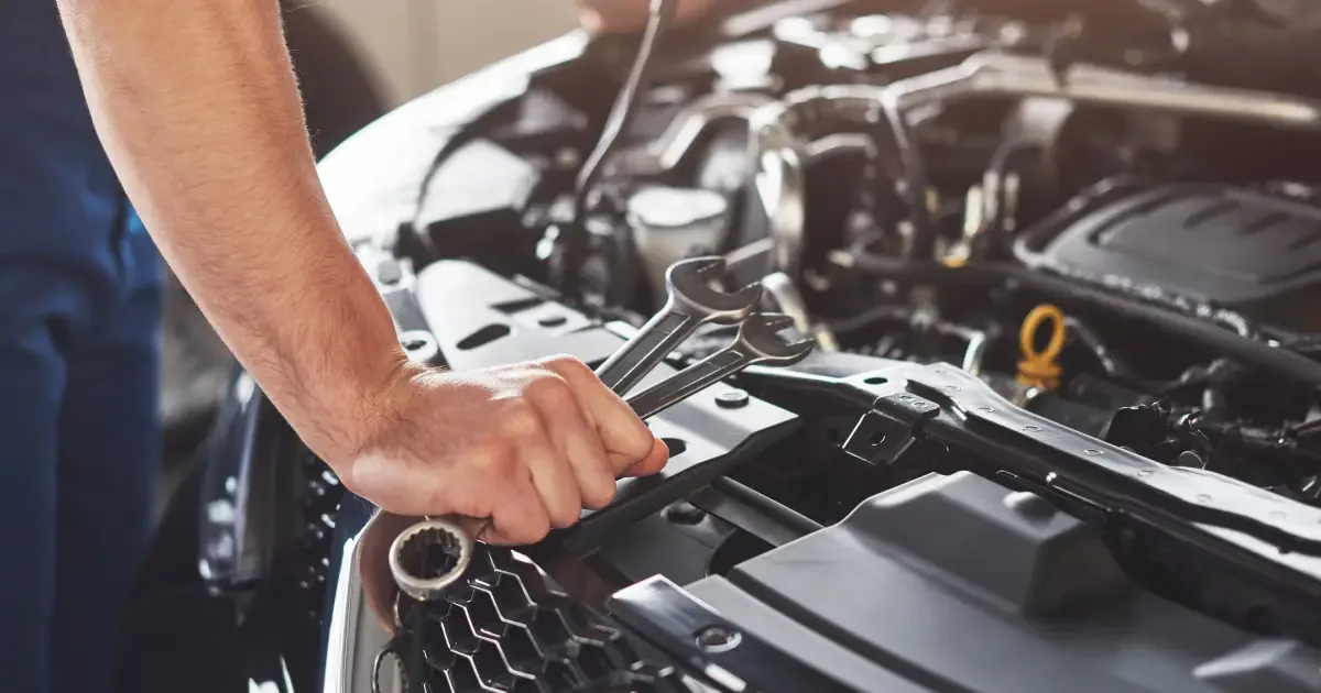 Seguro mecânico cobre peças de carros usados e seminovos