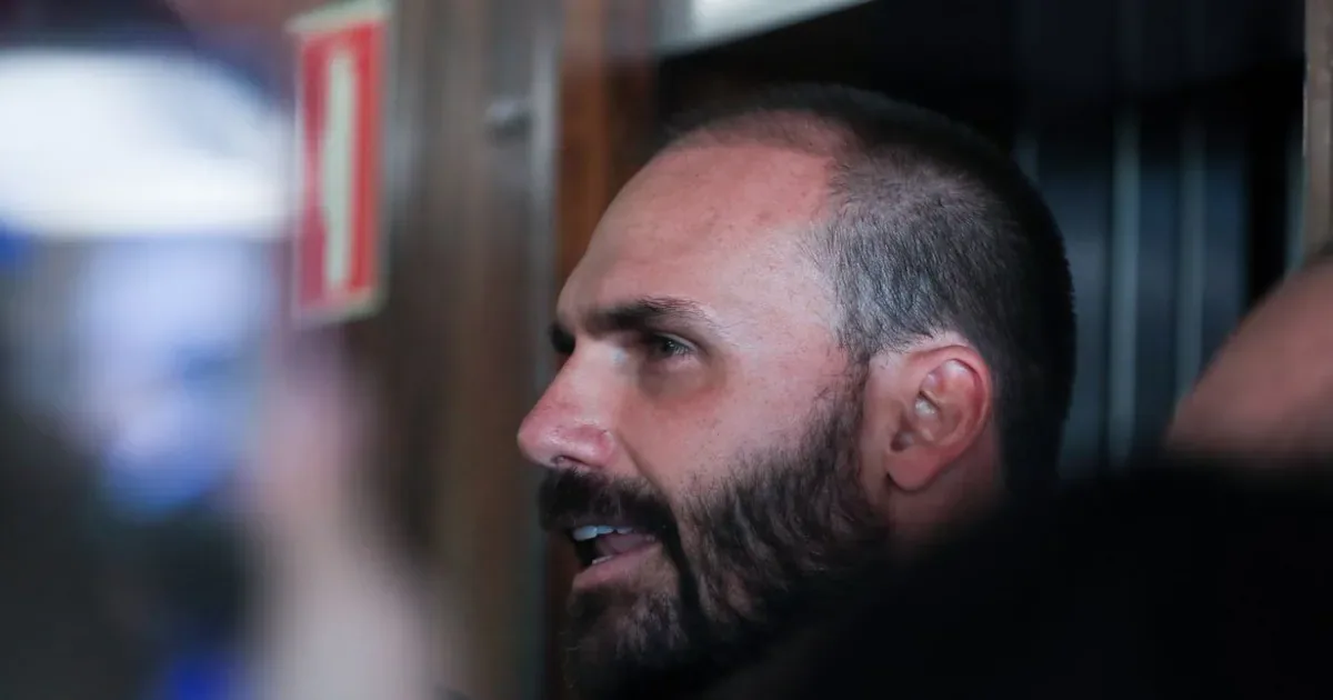 STF confirma condenação de Eduardo Bolsonaro por coação processual