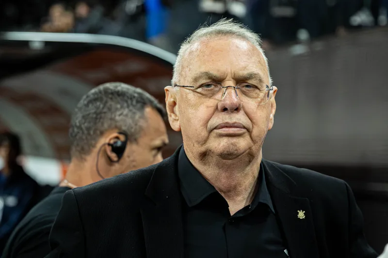 Corinthians mantém pendências com jogadoras e posterga pagamento final