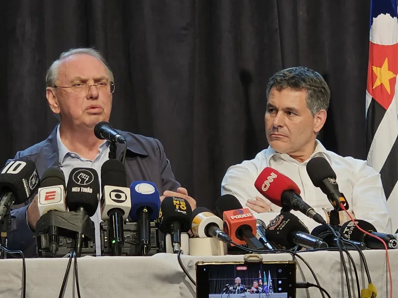Marcelo Paz diz que política não interfere no futebol do Corinthians