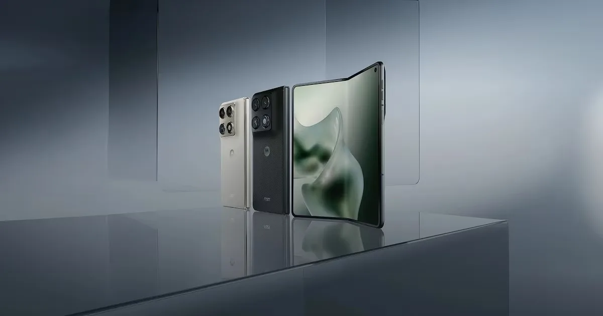 Esboços revelam possível dobrável largo da Motorola com câmera no canto