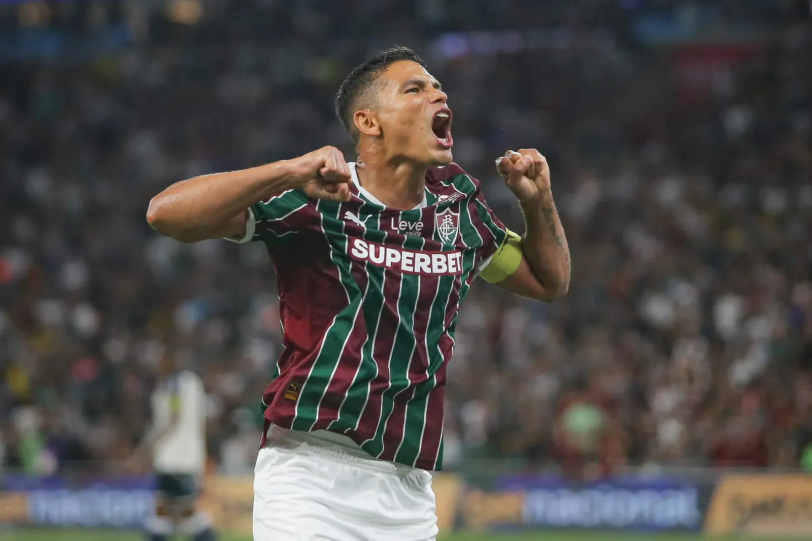 Thiago Silva destaca cobrança no vestiário do Fluminense