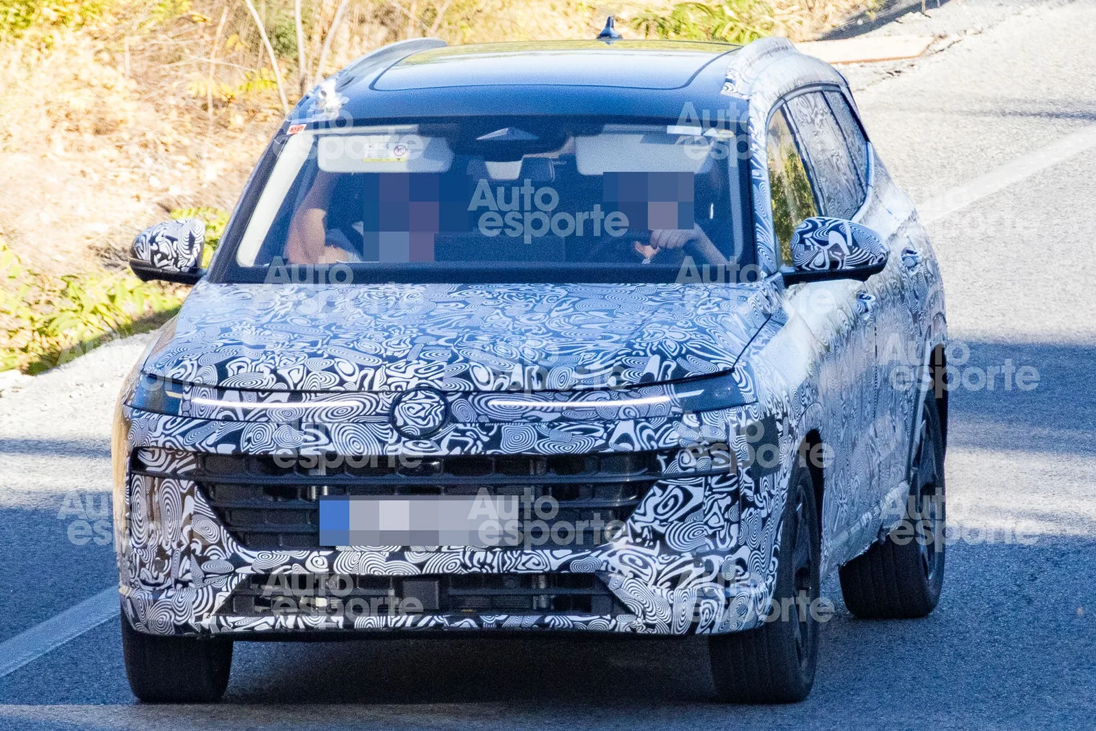 Taos nacional avança em testes finais com novo porte e sistema híbrido