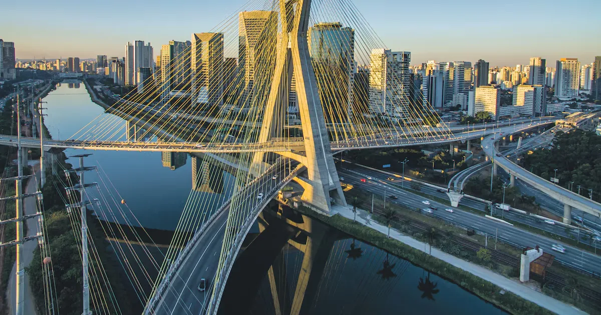 Capital privado amplia alcance sobre infraestrutura, imóveis e energia no Brasil