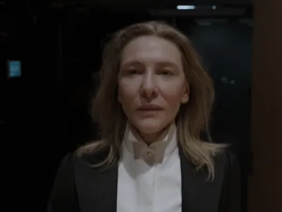 Cate Blanchett pede que plateia não grave peça em Londres