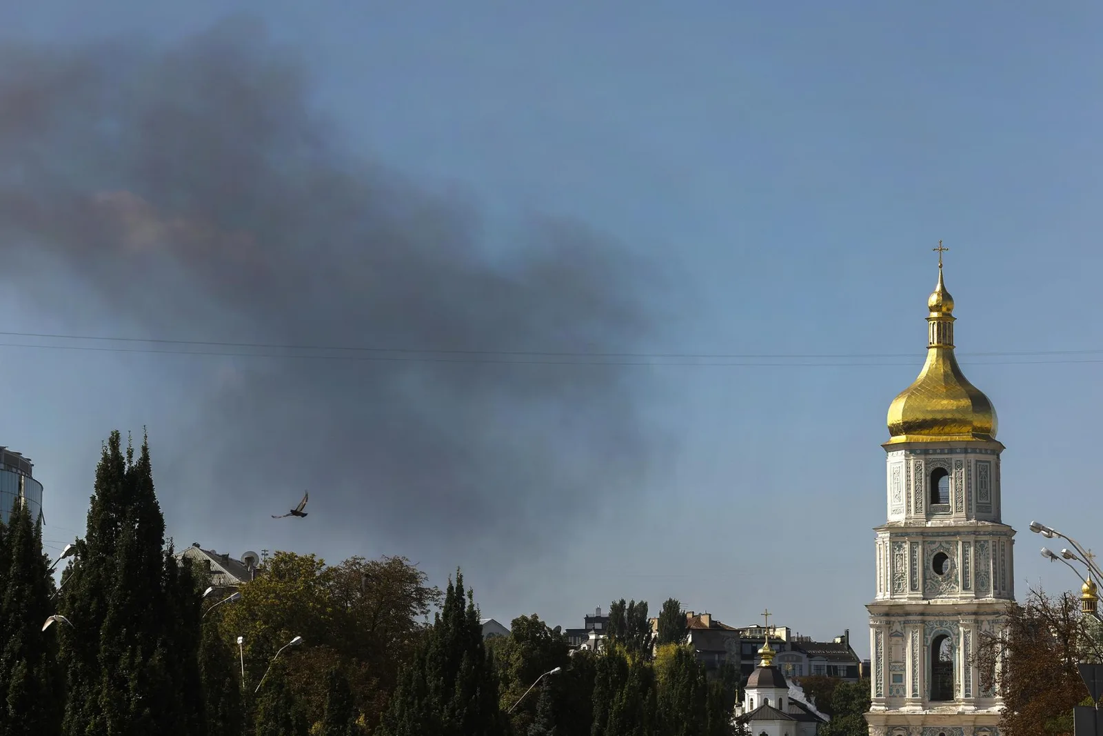 Drone russo atinge gabinete do chefe da segurança ucraniana em Kiev