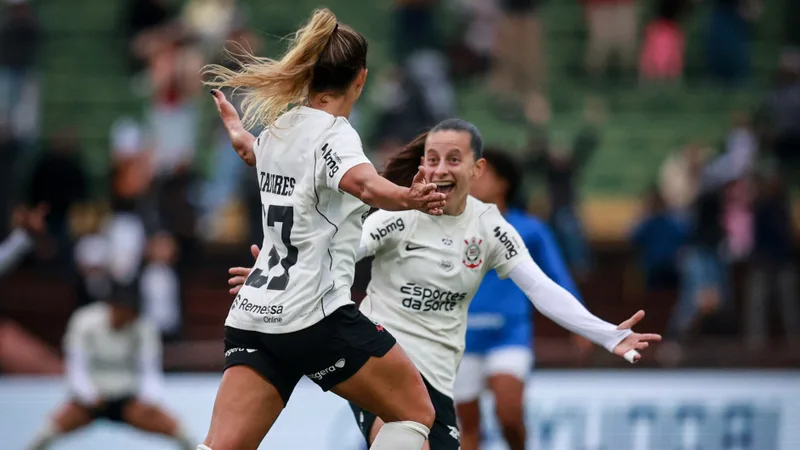 Corinthians abre semifinal contra o Bahia após nove classificações seguidas