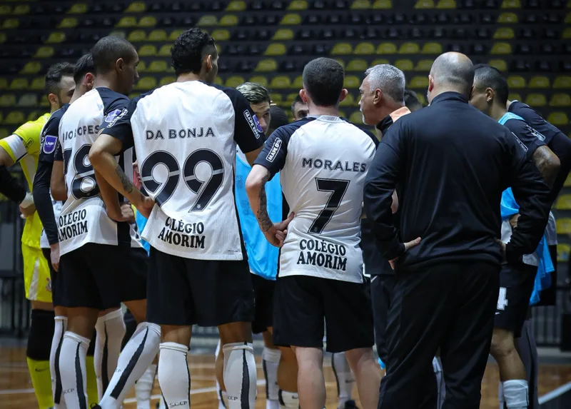 Corinthians fica no 1 a 1 com São José na última rodada do Paulista de Futsal