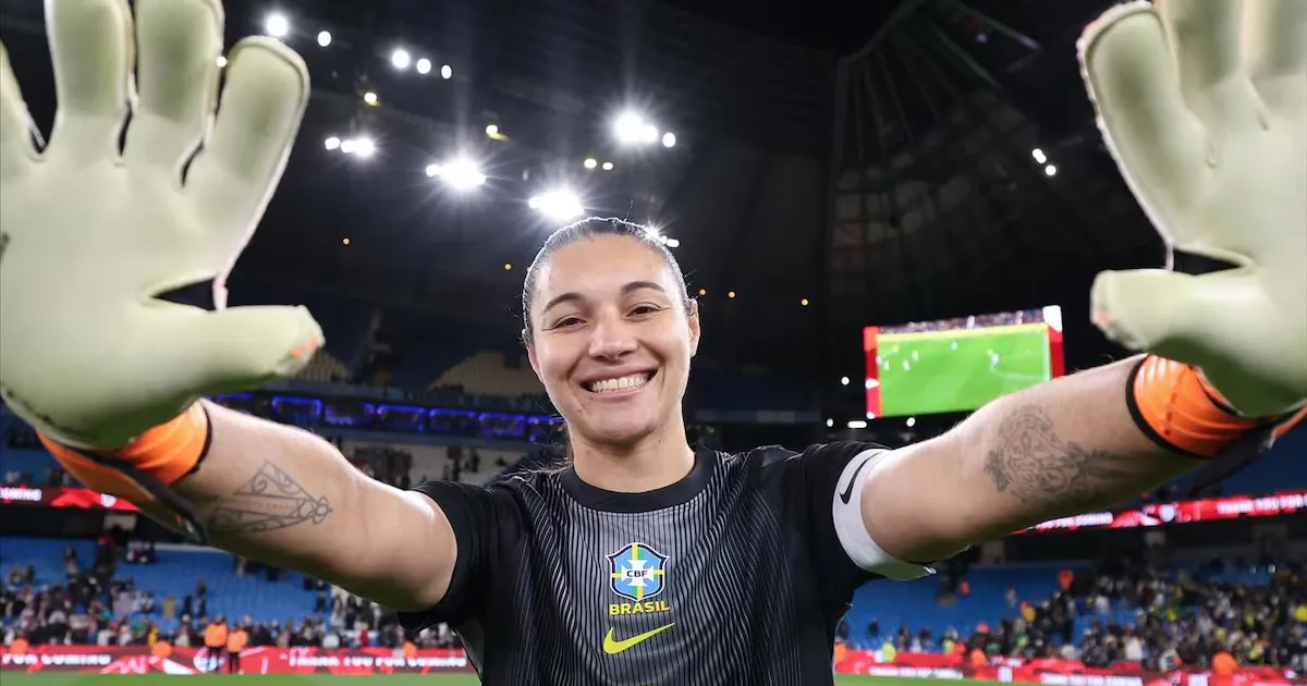 Lorena concorre a melhor goleira após recorde na liga dos Estados Unidos