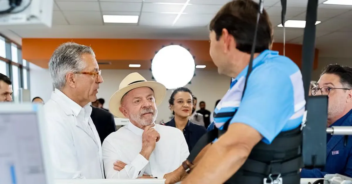 Lula defende ciência e destaca papel do SUS na pandemia durante visita em Barretos