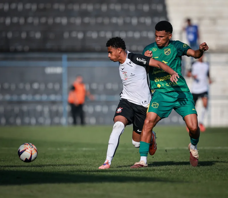 Corinthians vence o XV de Jaú duas vezes e avança no Paulista Sub-20