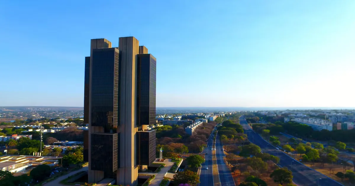 Banco Central altera regras do Pix e prevê uso do Automático em contas-salário