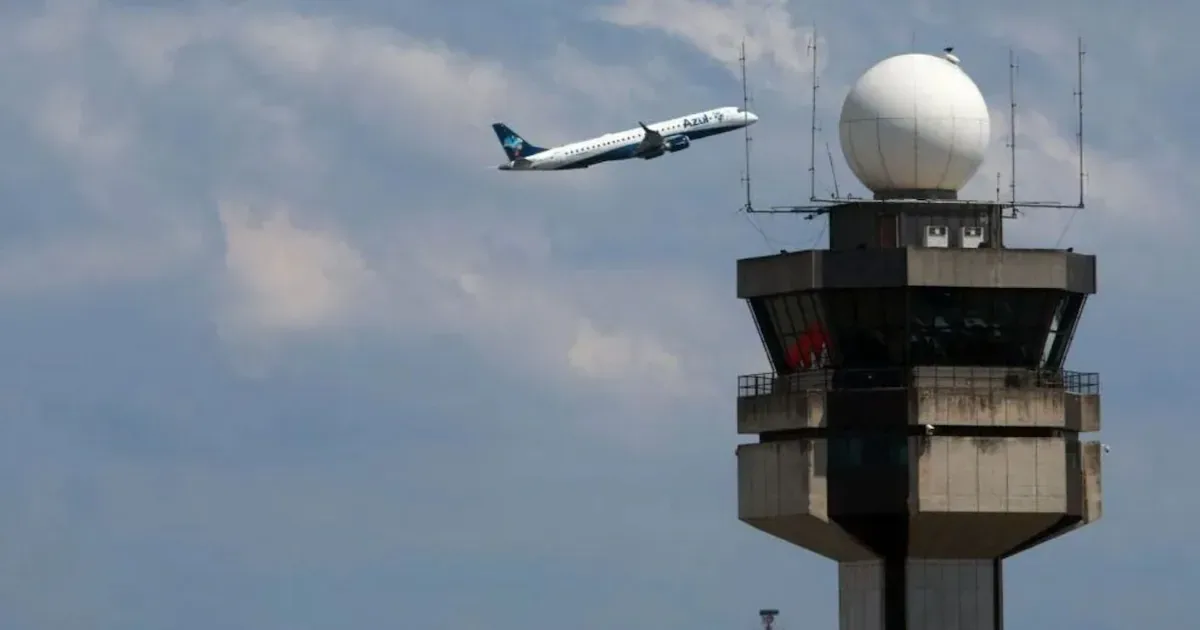Nevoeiro afeta operações e cancela voos em Congonhas e Guarulhos