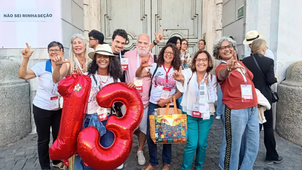 Lula lidera votação entre brasileiros em Roma, com 55,46% dos votos